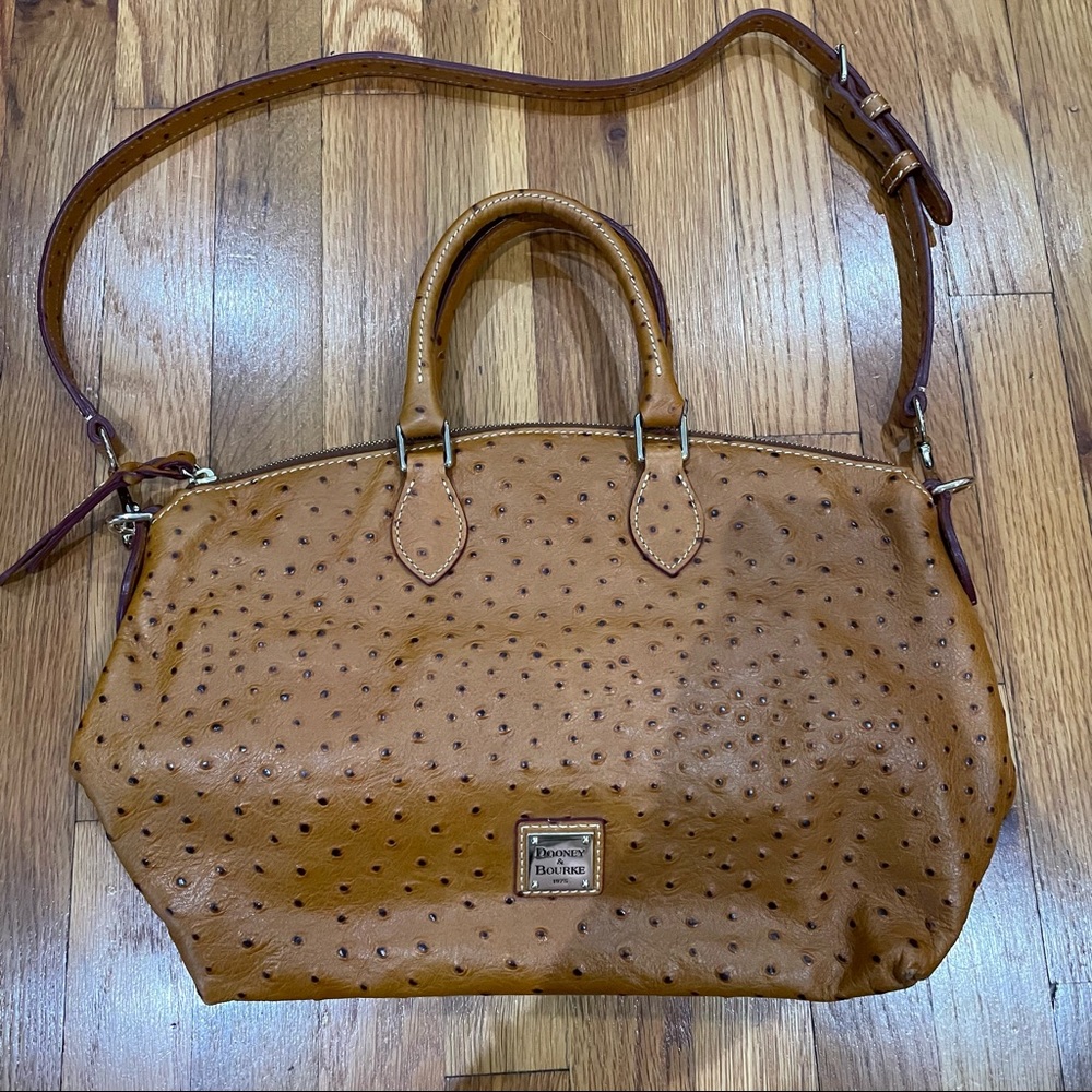 Dooney & Bourke Bag